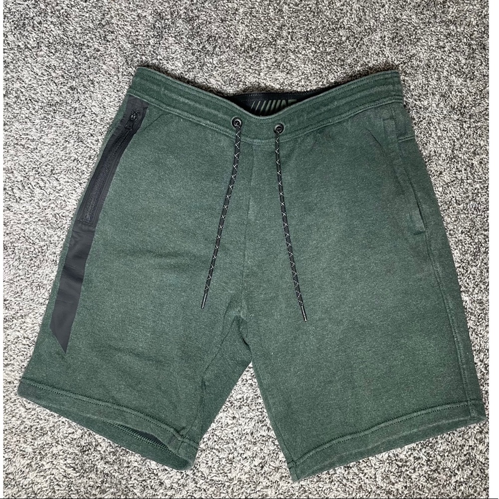 American Eagle Flex Jogger Shorts 8.5”